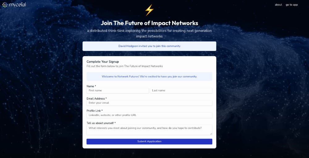 Application management interface showing signup form with member information fields